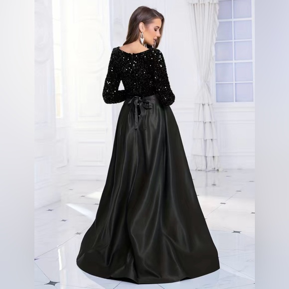 Jane Chic Designs La Robe Élégant - Picture 4 of 10